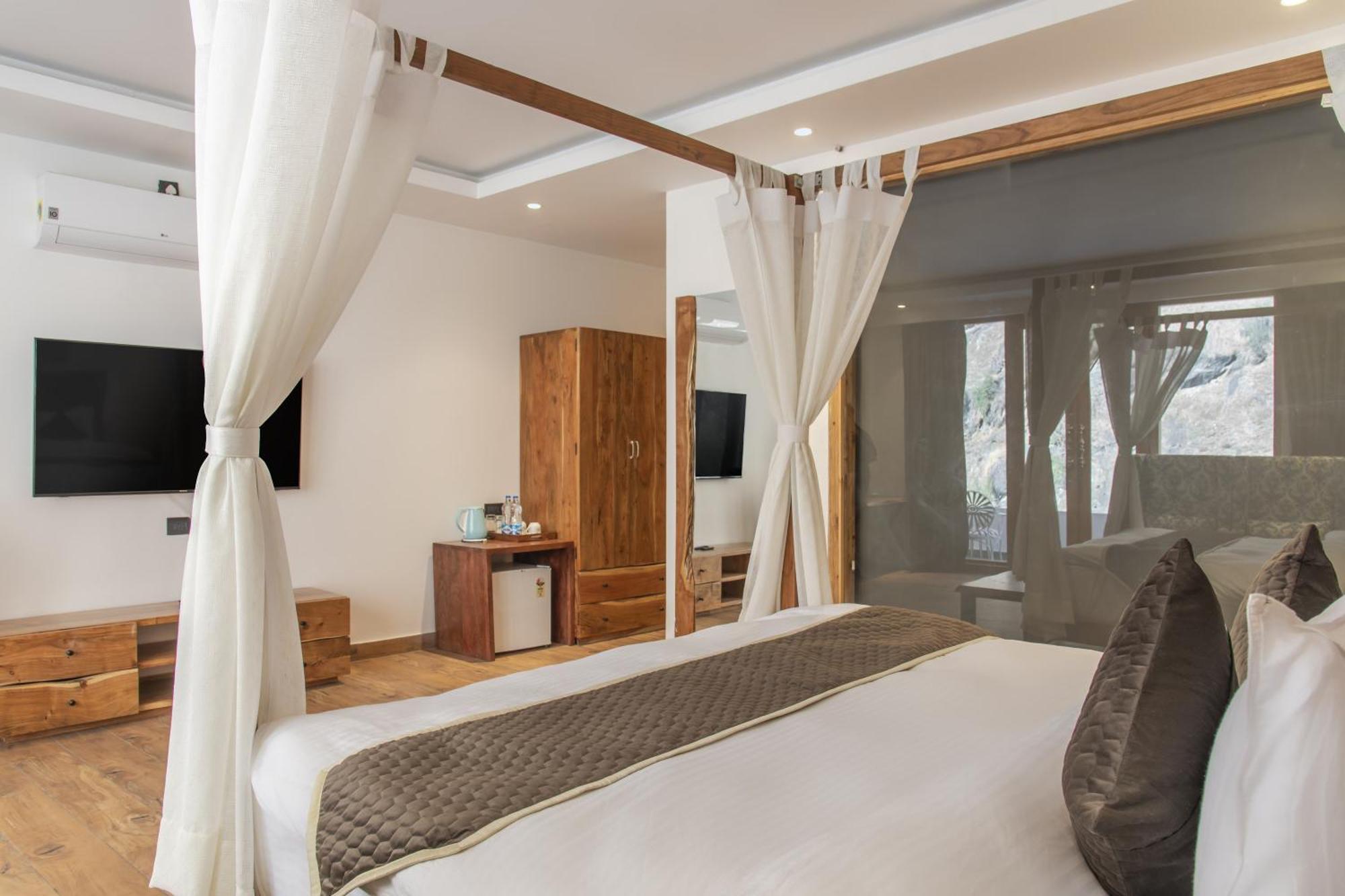 Echor Palm Bliss Riverside Resort & Spa Kasol Ngoại thất bức ảnh
