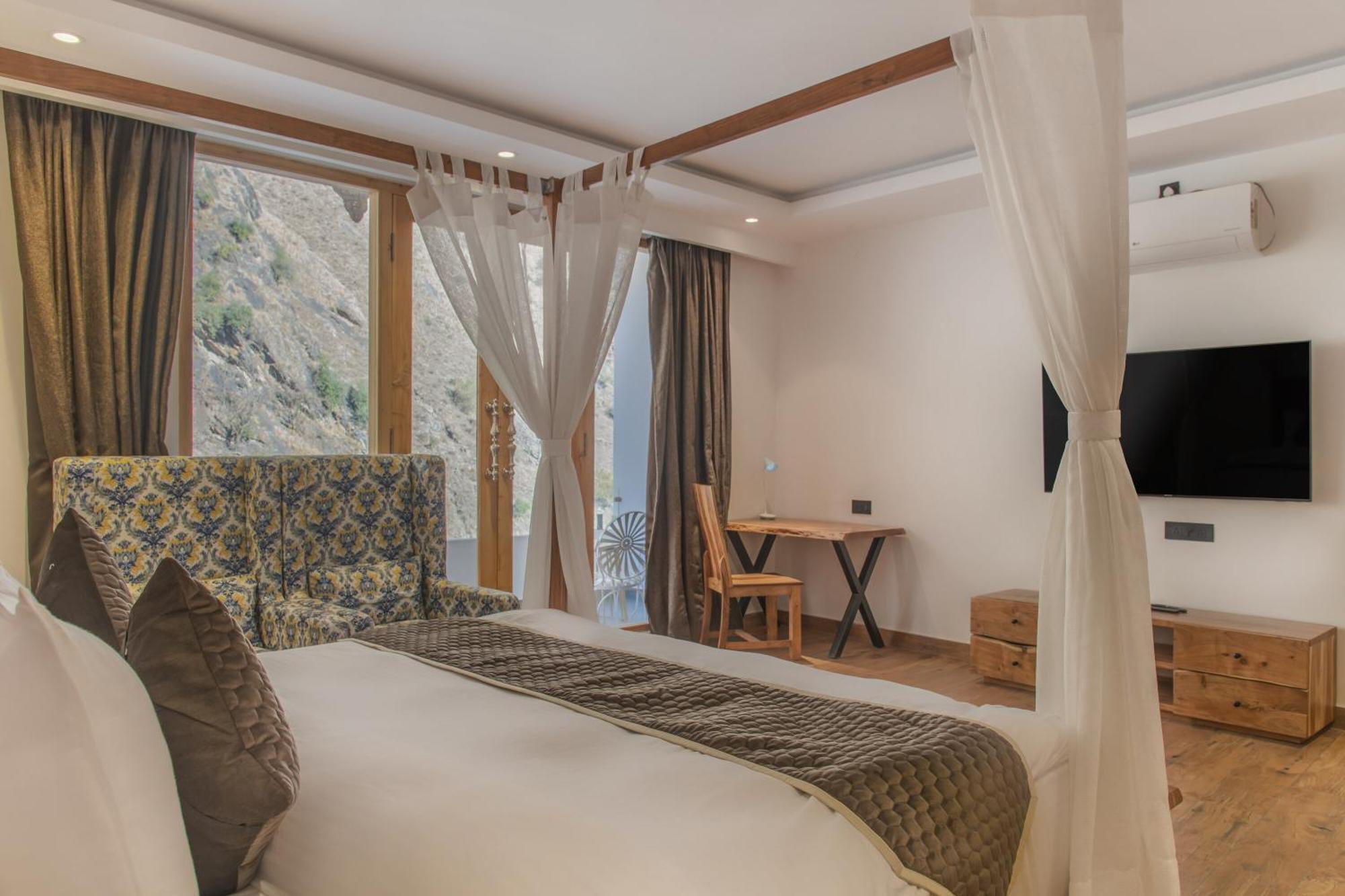 Echor Palm Bliss Riverside Resort & Spa Kasol Ngoại thất bức ảnh